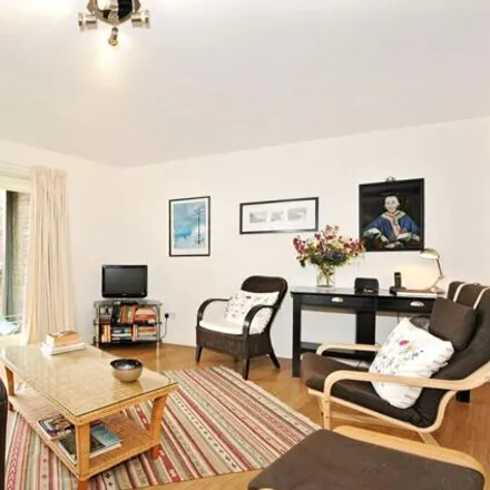 Rent this 1 bed room on Folly Bridge Court in St Ebbes, Oxford