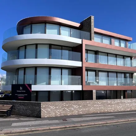 Rent this 2 bed apartment on Reflections in 47 Southbourne Overcliff Drive, Bournemouth