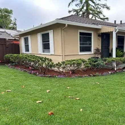 Buy this 3 bed house on 814 Creek Drive in San Jose, CA 95125