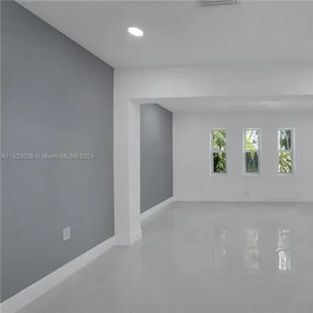 Image 3 - 1101 Southwest 8th Avenue, Fort Lauderdale, FL 33315, USA - House for sale