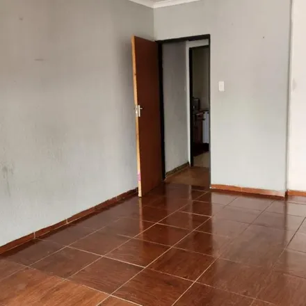 Image 6 - Strumosa Road, Geelhoutpark, Rustenburg, 0299, South Africa - Apartment for rent