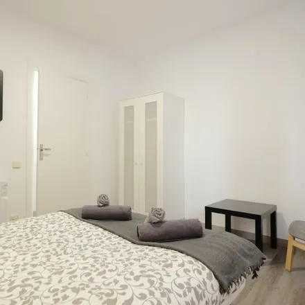 Image 3 - Carrer d'Anselm Clavé, 15-17, 08902 l'Hospitalet de Llobregat, Spain - Room for rent