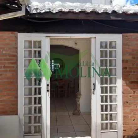 Buy this 6 bed house on Rua Aleixo Varoli in Jardim Flamboyant, Botucatu - SP
