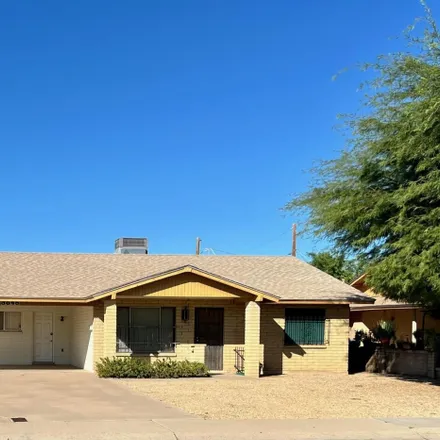 Rent this 3 bed house on 8648 North 37th Avenue in Phoenix, AZ 85051