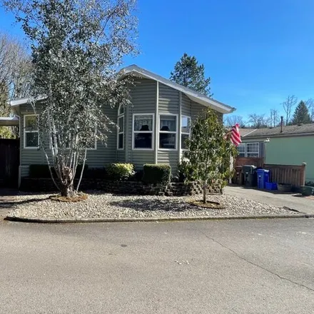 Buy this studio apartment on 17664 South Greenfield Drive in Oregon City, OR 97045