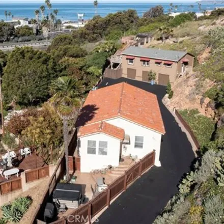 Buy this 4 bed house on 521 Bay Street in Pismo Beach, San Luis Obispo County