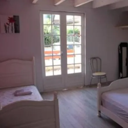 Rent this 2 bed house on 33120 Arcachon