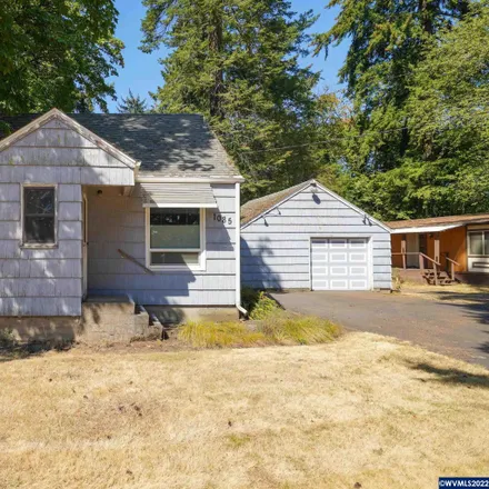 Buy this 3 bed house on 1045 Candlewood Drive Northeast in Salem, OR 97314