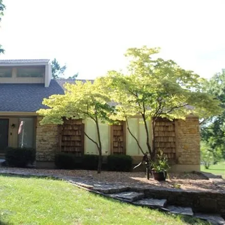 Buy this 3 bed house on 3942 Southwest Linden Lane in Lee's Summit, MO 64082