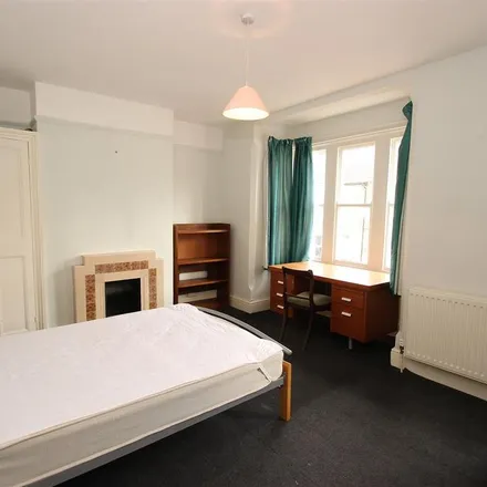 Image 4 - Convent of the Incarnation, Fairacres Road, Oxford, OX4 1TG, United Kingdom - House for rent