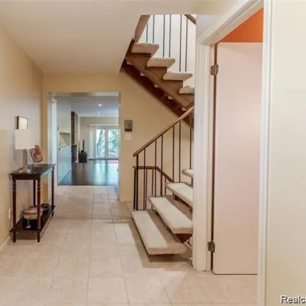 Image 3 - 7431 Pebble Lane, West Bloomfield Charter Township, MI 48322, USA - House for rent