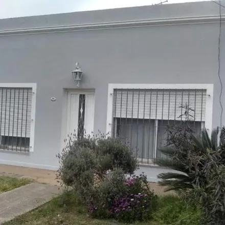 Buy this 3 bed house on Soldado Conscripto Roberto D'Errico 900 in Paso del Rey Centro, 1742 Paso del Rey