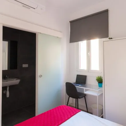 Image 1 - Carrer de Bonavista, 17-19, 08012 Barcelona, Spain - Room for rent