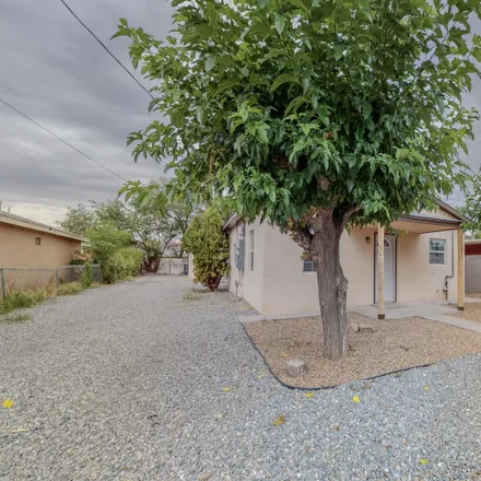 Image 4 - 2308 Wilma Road Northwest, Albuquerque, NM 87104, USA - House for sale