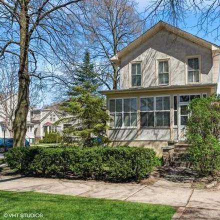 Buy this 9 bed house on Park Special Education School in Lee Street, Evanston