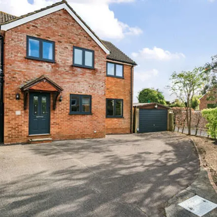 Buy this 4 bed house on 23 Willow Way in Hale, GU9 0QZ