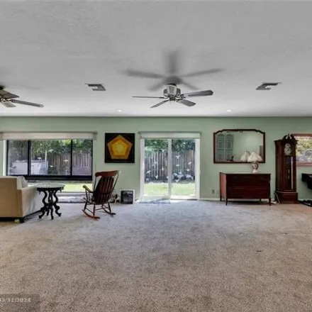 Image 4 - 2112 Ne 20th Ave, Wilton Manors, Florida, 33305 - House for sale