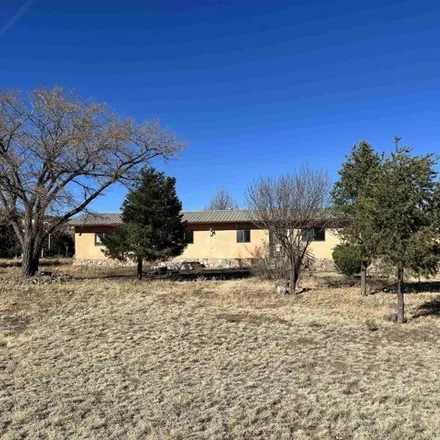 Buy this studio apartment on Seven Sons Road in Grant County, NM 88026