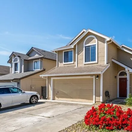 Buy this 4 bed house on 2442 Vista Grande in Fairfield, CA 94534