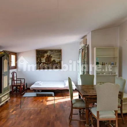 Image 4 - Via dei Guicciardini 10, 50125 Florence FI, Italy - Apartment for rent