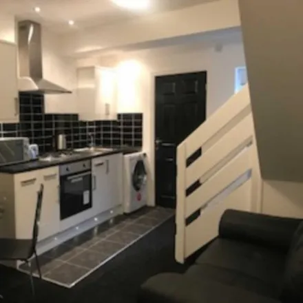 Rent this 3 bed room on 49 Parton Street in Liverpool, L6 3AW