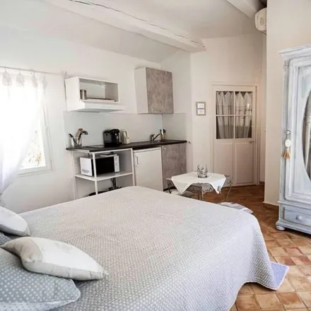 Rent this studio apartment on La Provençale in 83480 Puget-sur-Argens, France