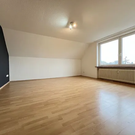 Rent this 3 bed apartment on NEO markt in Nelkenstraße, 27749 Delmenhorst