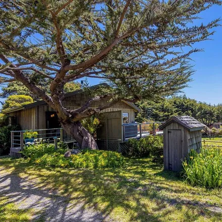 Image 8 - Jenner, CA - House for rent