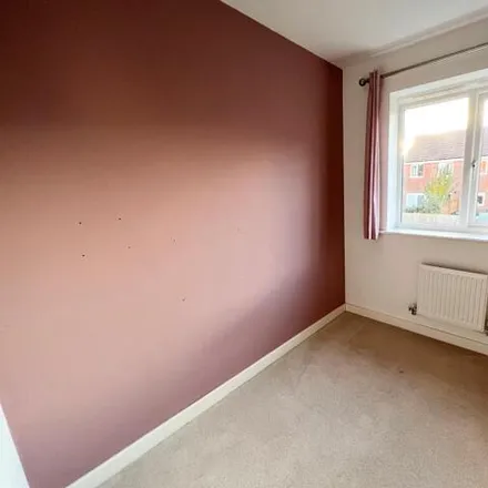 Image 7 - Mosquito Grove, Hucknall, NG15 6WS, United Kingdom - Townhouse for sale