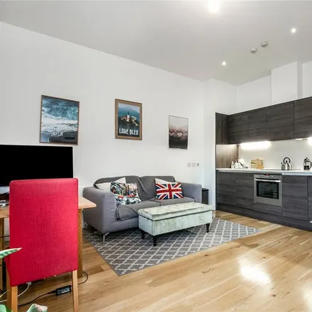 Image 2 - O-Central, Crampton Street, London, SE17 3BF, United Kingdom - Apartment for rent