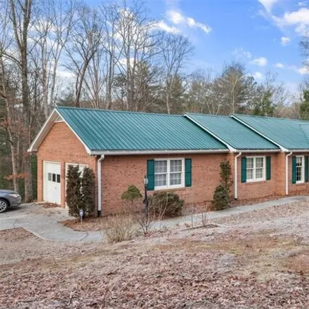 Image 3 - 2958 Forest Brook Drive, Burke County, NC 28690, USA - House for sale