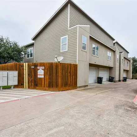 Buy this 2 bed house on 6743 Avenue J in Houston, TX 77011