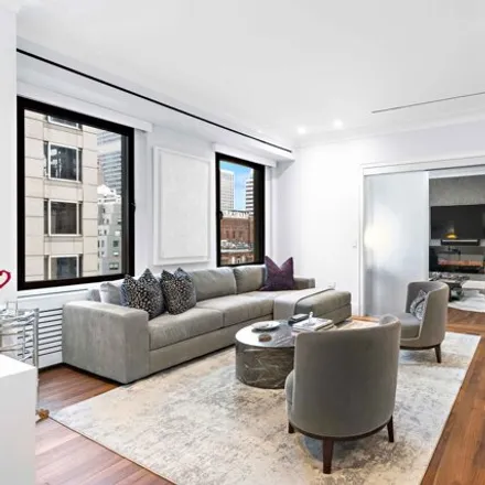 Image 2 - Ritz Tower, 465 Park Avenue, New York, NY 10022, USA - Apartment for sale