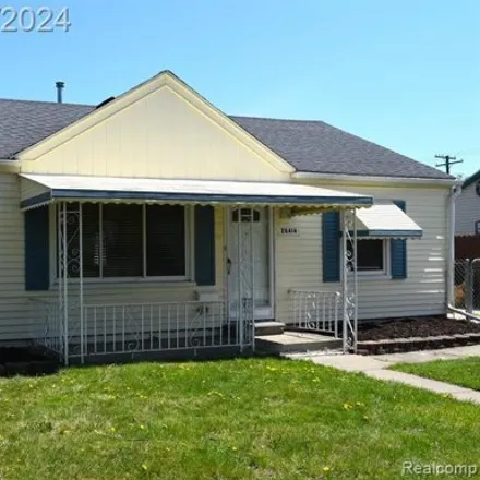 Buy this 3 bed house on 19427 Marquette Street in Roseville, MI 48066