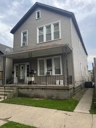 Image 2 - 10704 South Buffalo Avenue, Chicago, IL 60617, USA - Duplex for sale