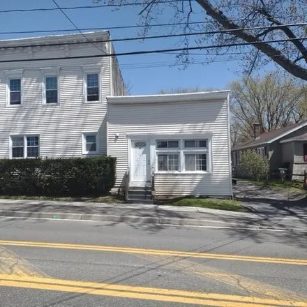 Buy this 5 bed duplex on 53 Sand Creek Road in Colonie, Roessleville