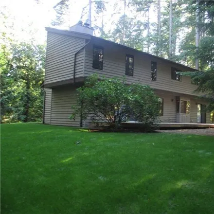 Image 2 - 6914 Northeast Dolphin Drive, Bainbridge Island, WA 98110, USA - House for rent