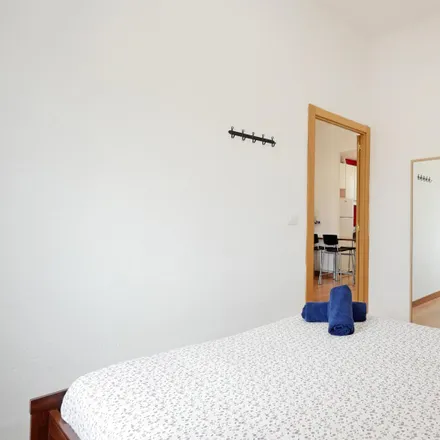 Image 2 - Carrer de Ferlandina, 39, 08001 Barcelona, Spain - Room for rent