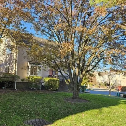 Image 1 - 2 Hanover Court, West Windsor, NJ 08540, USA - Townhouse for sale