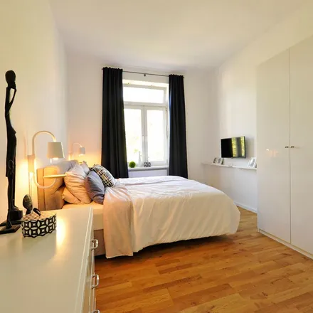 Rent this 3 bed apartment on Hallgartenstraße 69 in 60389 Frankfurt, Germany