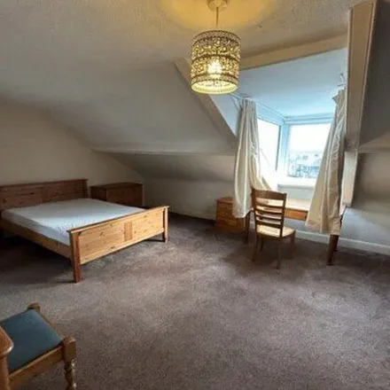 Image 4 - Caretaker's House, 37 Grafton Road, Whitley Bay, NE26 2NR, United Kingdom - Apartment for rent