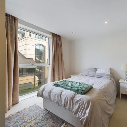 Image 7 - Chancery House, Levett Square, London, TW9 4FD, United Kingdom - Apartment for rent