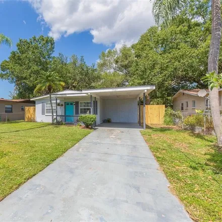Buy this 3 bed house on 3813 West Wisconsin Avenue in Tampa, FL 33616