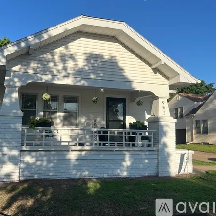 Image 1 - 952 N Amidon Street - House for rent