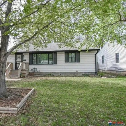 Image 2 - 1473 Jefferson Street, Beatrice, NE 68310, USA - House for sale