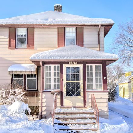 Rent this 3 bed house on 2227 2nd Avenue East in Scranton, Hibbing