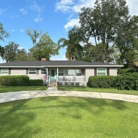 Buy this 4 bed house on 1634 Southeast 12th Avenue in Ocala, FL 34471