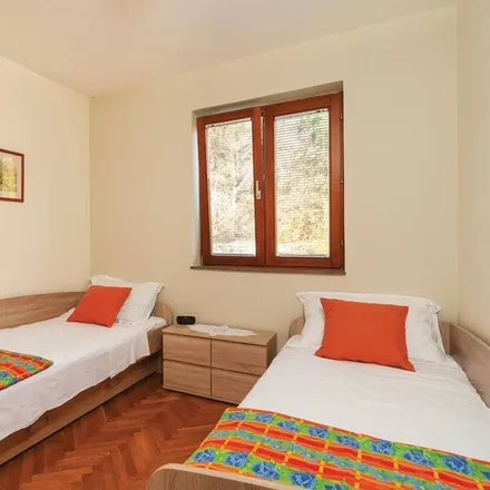 Image 6 - Grad Omiš, Split-Dalmatia County, Croatia - Apartment for rent