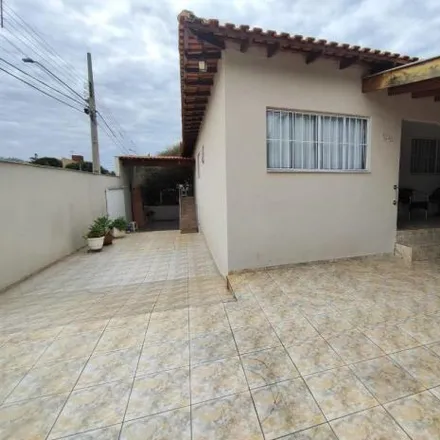 Buy this 3 bed house on Rua Vicente Celestino in Ideal, Londrina - PR