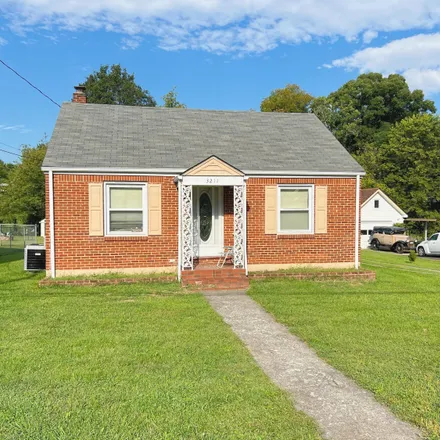 Buy this 3 bed house on 3211 Ventnor Road Southeast in Roanoke, VA 24014